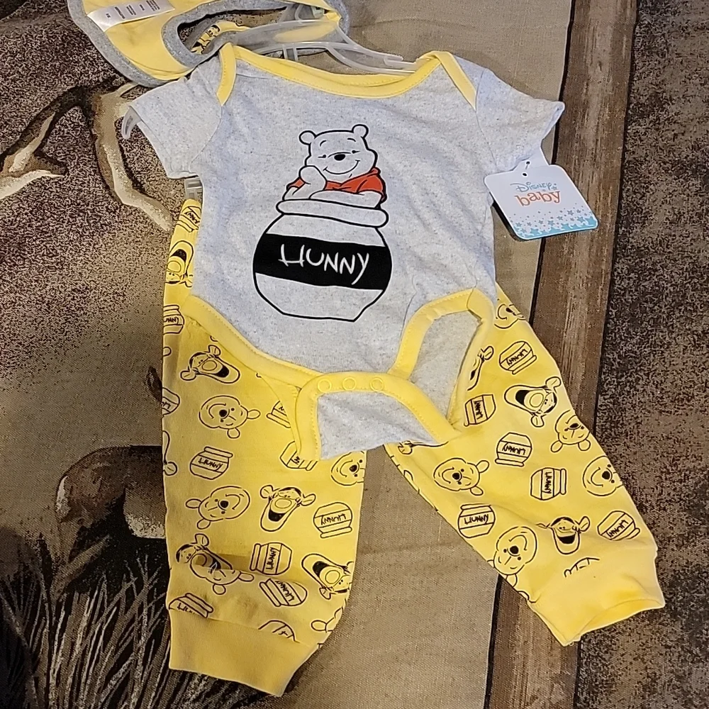 Baby outfit bundle - Picture 5 of 8